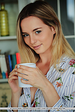 Jillean jillean reveals her sweet natural and small pussy as she drinks her coffee.
